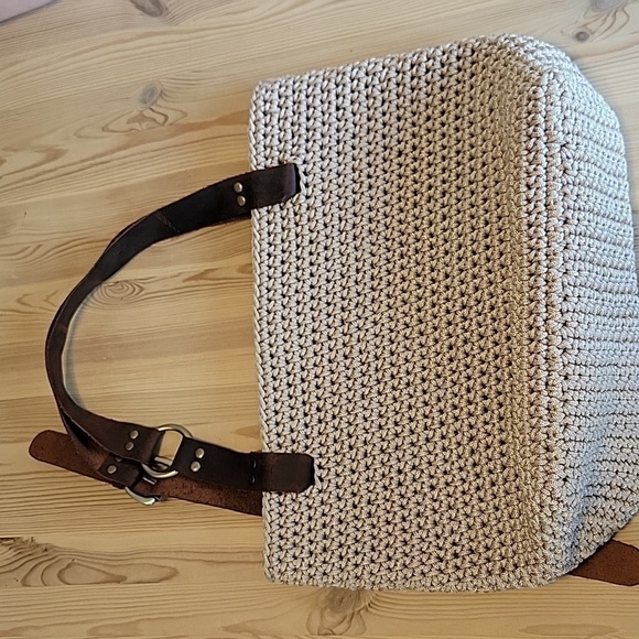 🌟HOST Pick🌟 LEATHER Crochet Store Leather, Macrame Tote - Picture 3 of 9